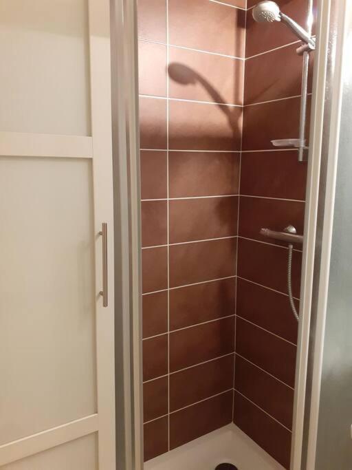 Appartement Vue Mer 4 Personnes Les Bains Esterno foto
